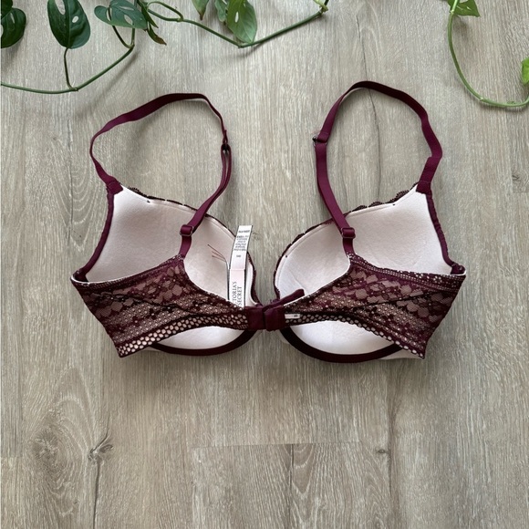 Victoria'sΒ Secret 32DD Dream Angels Demi Bra lace bra - Picture 5 of 10